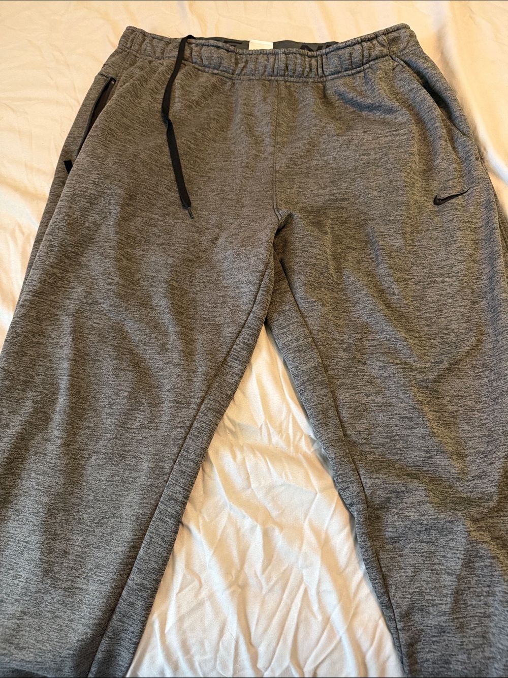 Nike Men’s Heather Gray Fleece Joggers with Drawstring